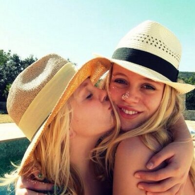 brittttje's profile image