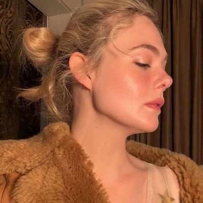 efi ✧ ronance lovebot Profile