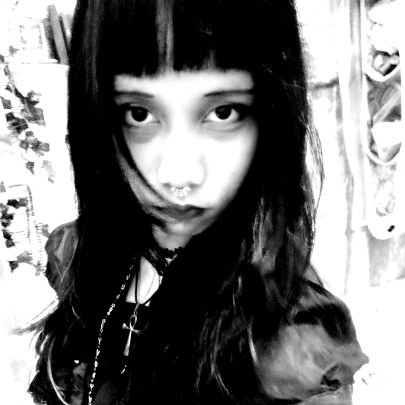 seneng bgt aku hari ini sumpahhhh jalan jalan liat kebaya (udah tutup ...