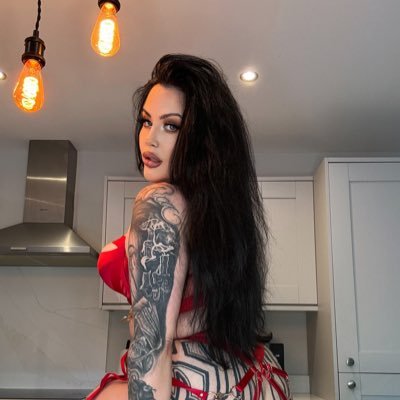 @GoddessGothXXX