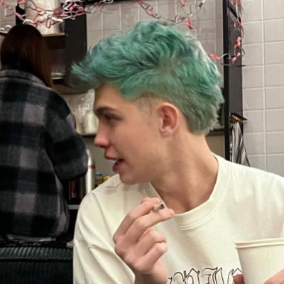 gigsreputation's profile picture. you gave me a key and called it home.