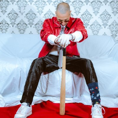 duboye's profile picture. músico, bajista, productor, profe, dogfan, y deuncuantohay