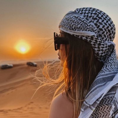 MONARQUIAERIKA's profile picture. 