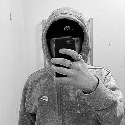 T 🏴☠️