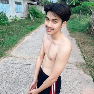 ชายเดี่ยว