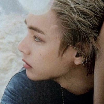 guccsieur's profile picture. ⭑ ⋅ 𝗍𝗁𝖾 𝗆𝗈𝗅𝖾 𝗎𝗇𝖽𝖾𝗋 𝗒𝗈𝗎𝗋 𝗅𝗂𝗉𝗌, 𝗂𝗍 𝗂𝗇𝗌𝗉𝗂𝗋𝖾𝗌 𝗆𝖾. ⠀⠀⠀ ⠀ ⠀⠀⠀ ⠀ ⠀⠀⠀ 𝖻𝖺𝗇𝗀𝗍𝖺𝗇, 𝖾𝗇𝗁𝗒𝗉𝖾𝗇 &ㅤ 𝗌𝗅𝗈𝗐 𝗐𝗋𝗂𝗍𝗂𝗇𝗀