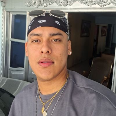 jhonatanberdugi's profile picture. Remember this face cause i'm that real you gon lose to 👋🏽💥