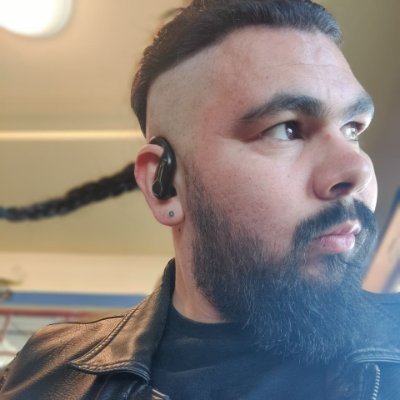 San Jose born/raised. 🦈SHARKS🦈 fan. Currently in Culinary school. Metal head~Goth~Drummer. Old school horror fan and I Play Magic: The Gathering. independent