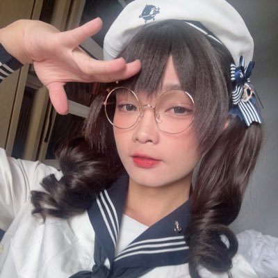 AromaGif's profile picture. 🔞 18+ ONLY Seaman Second Class Aroma ⚓️ Femboy Branch Assigned to Chum Bucket Fleet 🍳 I make the best Chum Sticks in Bikini Bottom. 5'4"/ 55kg /18cm(7'')