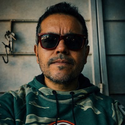 JCAvendano's profile picture. Neurótico.