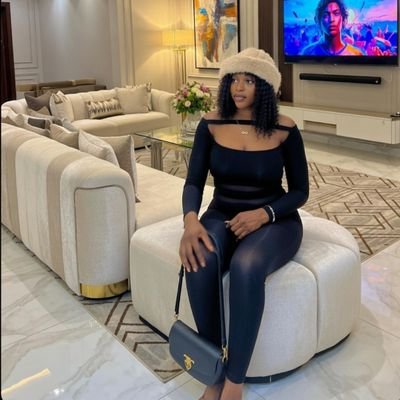 BalogunAbass12's profile picture. Fan Acc || My takes might hit different — if they do, no hard feelings, I’m just keeping it real  Facts over fluff. Biz in the DMs || 18+