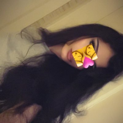 oleax8's profile picture. alnassr💛💙|هذا الشيخ مبارك يصلي و يشرب عركـ| @v0wj8