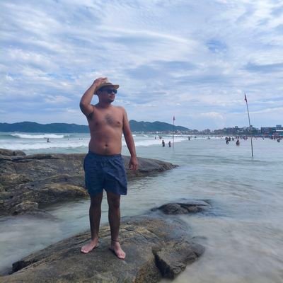 Jos77272124's profile picture. Hasta el cuello pero remando🙌🏽