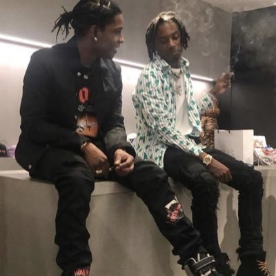 a112120041330's profile picture. 