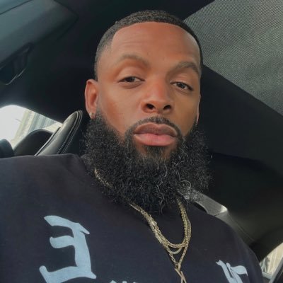 Old account got hacked💔😩
Self Disciplined 
Self Dedication 
The intention was nothing but greatness