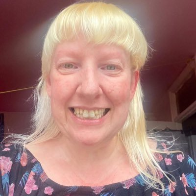 LouLouH40's profile picture. A coffee drinking Lancashire lass living in Manchester. Eternally stuck in the 1980’s. No DM’s please, unless I know you