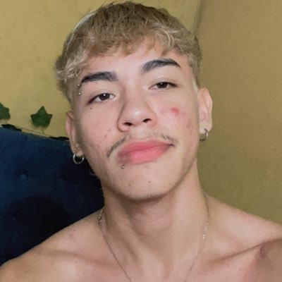 carlozs 🧙🏻‍♀️