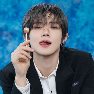 ʜᴇʟʟᴏ ᴡᴇ'ʀᴇ #YeonJun Argentina
1sᴛ ғᴀɴʙᴀsᴇ | ғᴀɴᴄʟᴜʙ ᴅᴇᴅɪᴄᴀᴛᴇᴅ ᴛᴏ YeonJun
• FB: YeonJun - ᴛxᴛ ᴀʀɢᴇɴᴛɪɴᴀ
• Instagram: YeonJunArgentina
Parte de @TXT_ARG