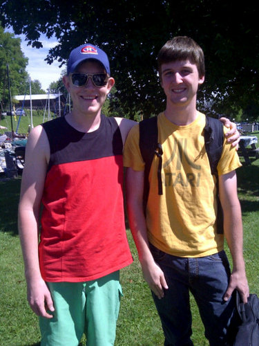 PCenthusiast's profile picture. Hey I'm Rob I'm a computer programmer / repair man. I love skateboarding and my girlfriend, I also love upgrading my high end PC with expensive new components.