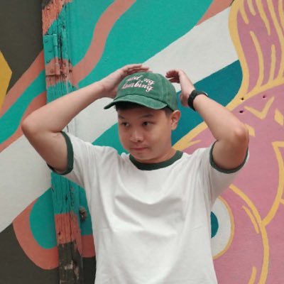 butteredmio's profile picture. Bird/Wildlife Photographer | art dump acc: @mamonster_17