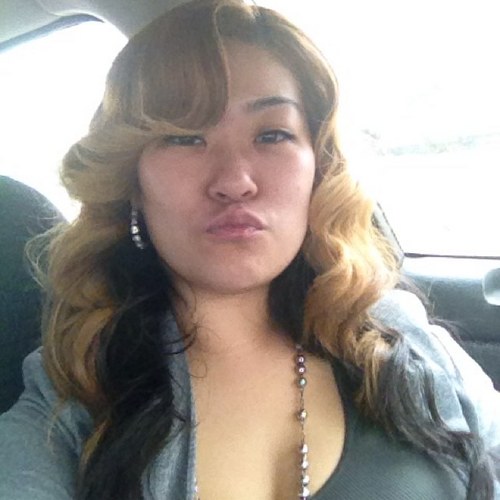 im a detroit salon owner of 1 of the best salon's around...i do hair, nails, and rap..i love attention which i always get even if im not trying