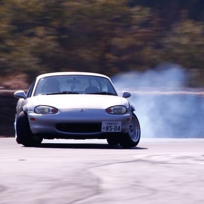 長崎→福岡→三重→栃木
ロドドリ楽しい　
Now:NB6C
Old:スイスポ(ht81s)  カプチーノ(黒リミ) MSアクセラ(BK) 180SX 17マジェ Towncar(1995)