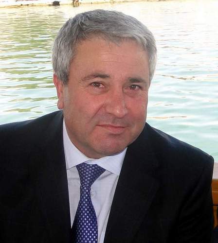 Administrador e Corretor de Seguros.