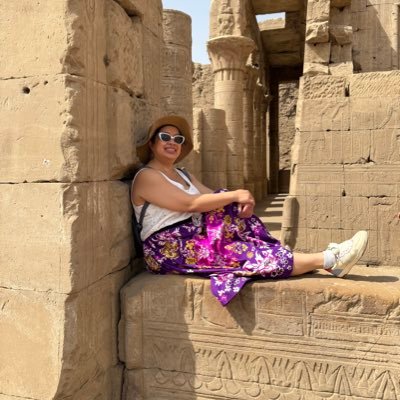 iam_sammi's profile picture. I tell people what to read on @nwasianweekly and write/edit for @joysauce_. I also dance, paddleboard and go upside down. A lot. I’m a complex creature.