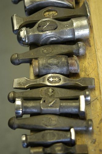 Studio E174 is a space for jewellery/silversmithing. It provides bench spaces, equipment and training for jewellers/silversmiths.