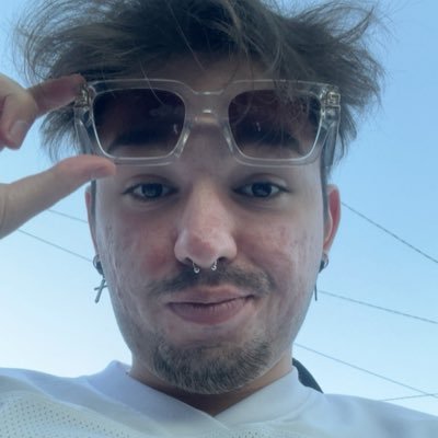 I LIVE FOR THE CHXSE