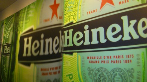 enfriador de cervezas en la playa