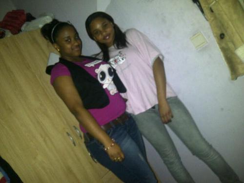 iKisscyana_'s profile picture. i love NP' 
i lalalove u x LMJG