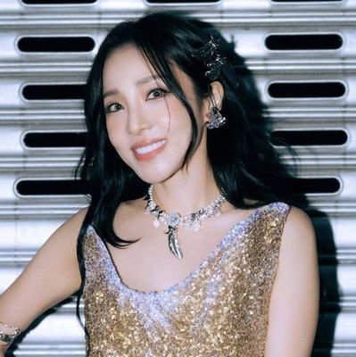 𝒔𝒆𝒄𝒓𝒆𝒕𝒈𝒂𝒓𝒅𝒆𝒏