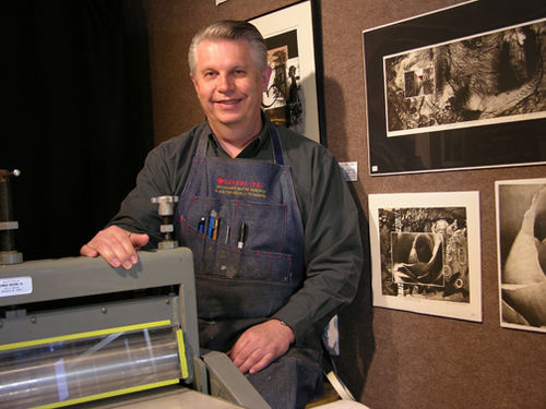 I create hand pulled mixed media etchings using non-toxic printmaking methods.