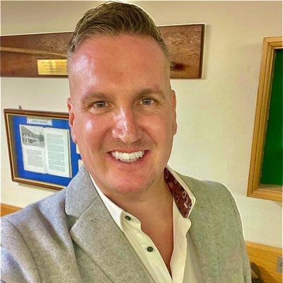 Lubypot's profile picture. Champagne Lover, A Bit of Dutch a bit of Irish.