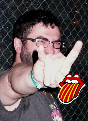 JordiAntichG's profile picture. Tecnic audivisual encadenat a mirar la tele pa que no s'escapigue...  A ratos que m'escapo, volto pel mon anant de concerts, fent fotos i llegint comics...