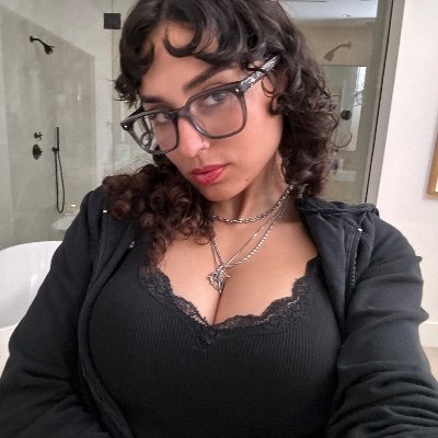 Me but hotter and sexier ⋆˚꩜｡