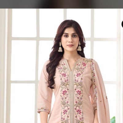 ⋆｡‧˚ʚ♡ɞ˚‧｡⋆ Manali ⋆｡‧˚ʚ♡ɞ˚‧｡⋆ Profile