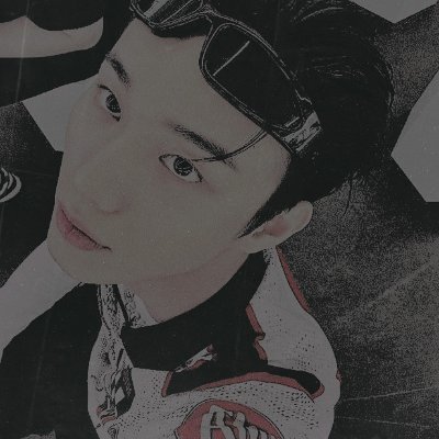 ᅟyou can talk about me, 'cause i'm a hot topic.