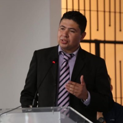 Julio Recinos