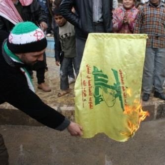 خرا عا ايران وكلابها بلبنان