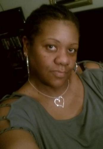 zinahill311's profile picture. 