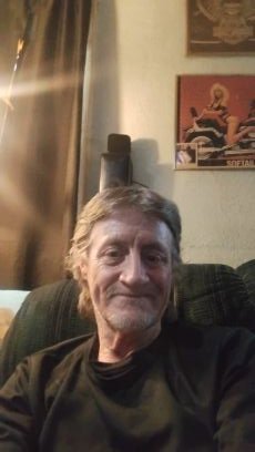 Robert R Bowen