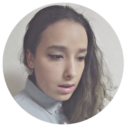 Я — это то, что я делаю, думаю, чувствую, но не то, что я говорю.
http://t.co/z7MrK6R99G
ICQ:357468745