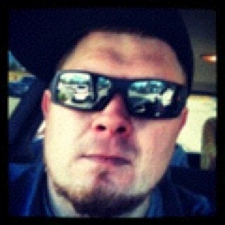 PaulsBrown2's profile picture. Family man with a beautiful soon to be wife. and an awesome son . Love anything sports and having fun with friends and family