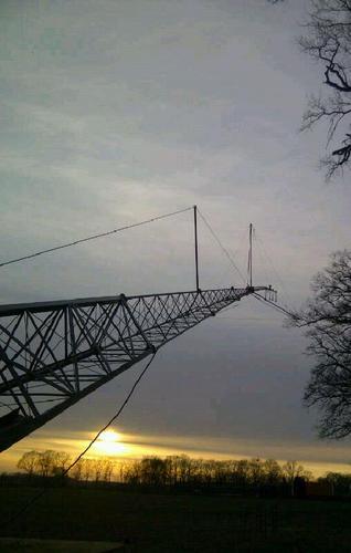 Station Saterslo. +31 6 31 53 23 15