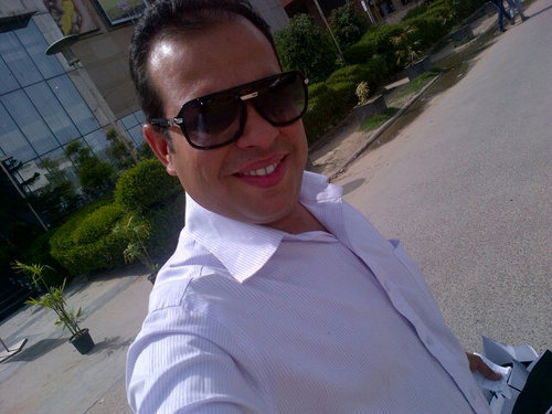 coolchilled's profile picture. 