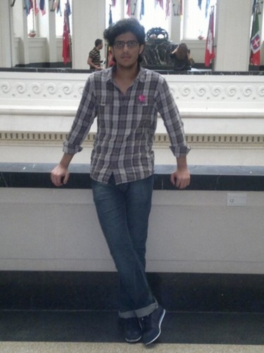 edwinalecia's profile picture. @yellooh & everywhere #yllooh is #eco #art #swahili #kenya #beach #like #trend #web #cause #love #charity #pisces #positive #suport #give #smile thank you!