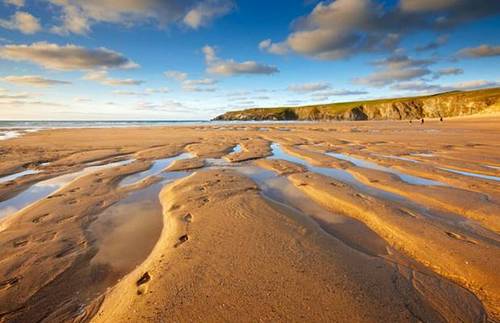 ChrissyMummy's profile picture. I'm full-time a yummy Mummy with an avid interest in travel.  Fitness fanatic in training (literally)...I will shift the baby bulge!!