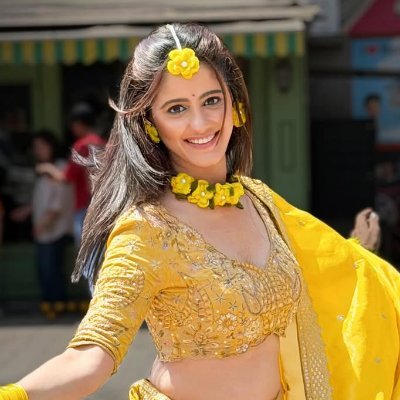 ayeshaxsukoon_'s profile picture. ~ PAYEL  ••  An Ayeshian  ••  Insta - ayesha.payel_  ••  Don't forget to check the pinned tweet to know more about Ayesha ❤️